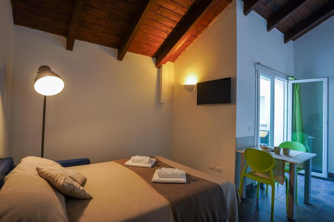 Bnbook Residence Matteotti Novara Exterior foto