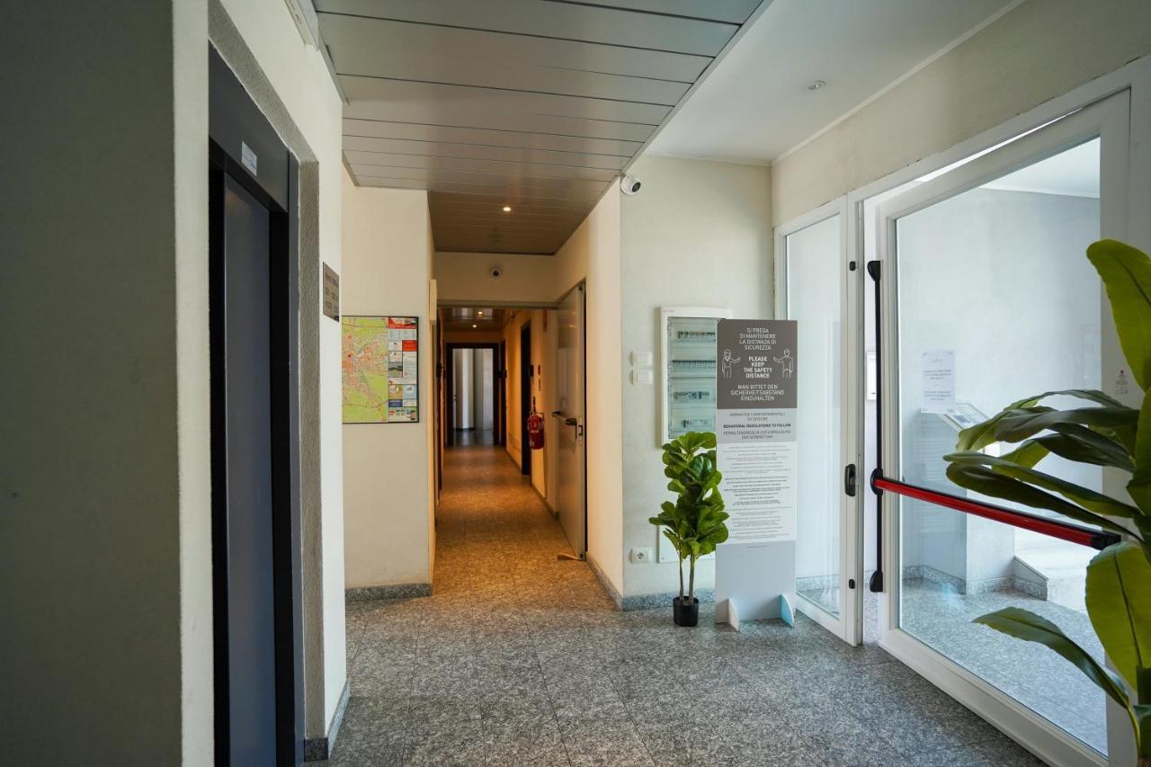 Bnbook Residence Matteotti Novara Exterior foto