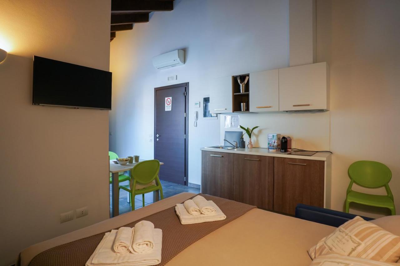 Bnbook Residence Matteotti Novara Exterior foto